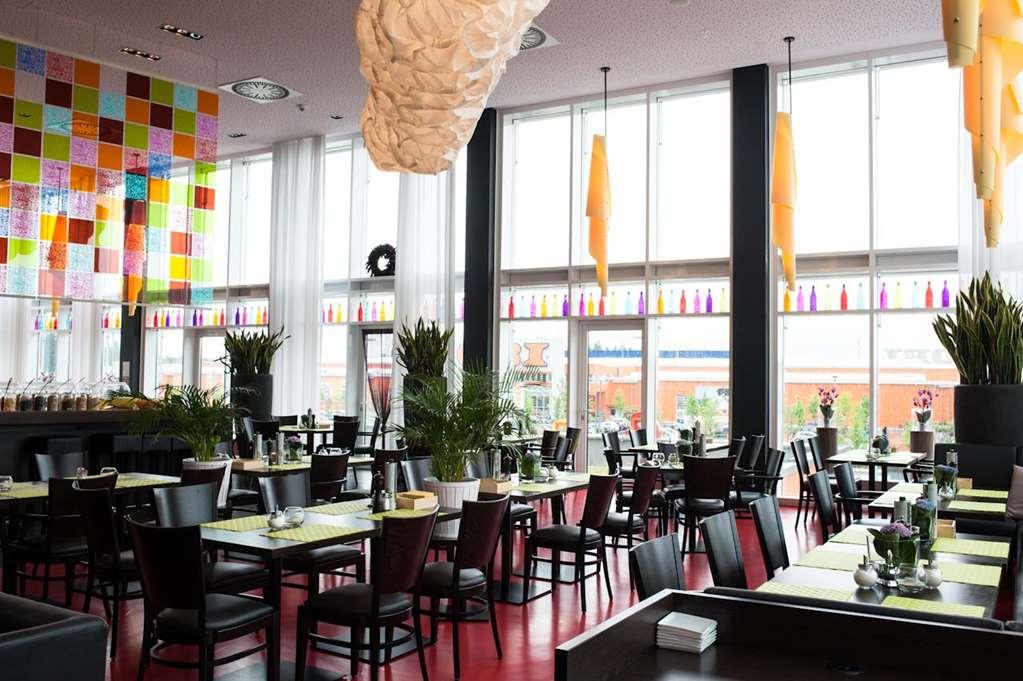 Stay2Munich Hotel & Serviced Apartments Brunnthal Restaurante foto