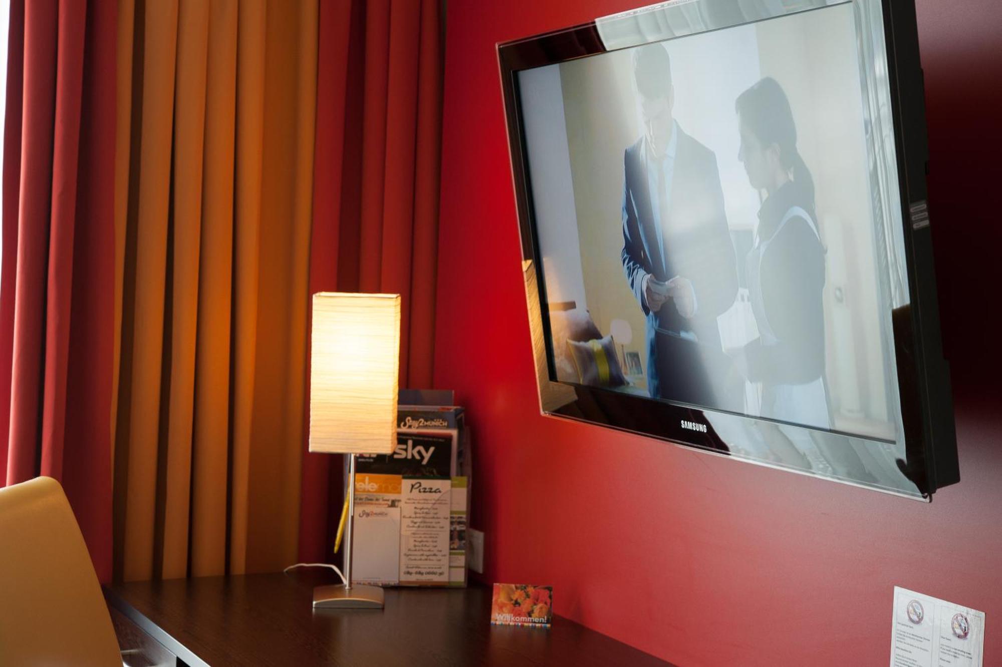 Stay2Munich Hotel & Serviced Apartments Brunnthal Exterior foto