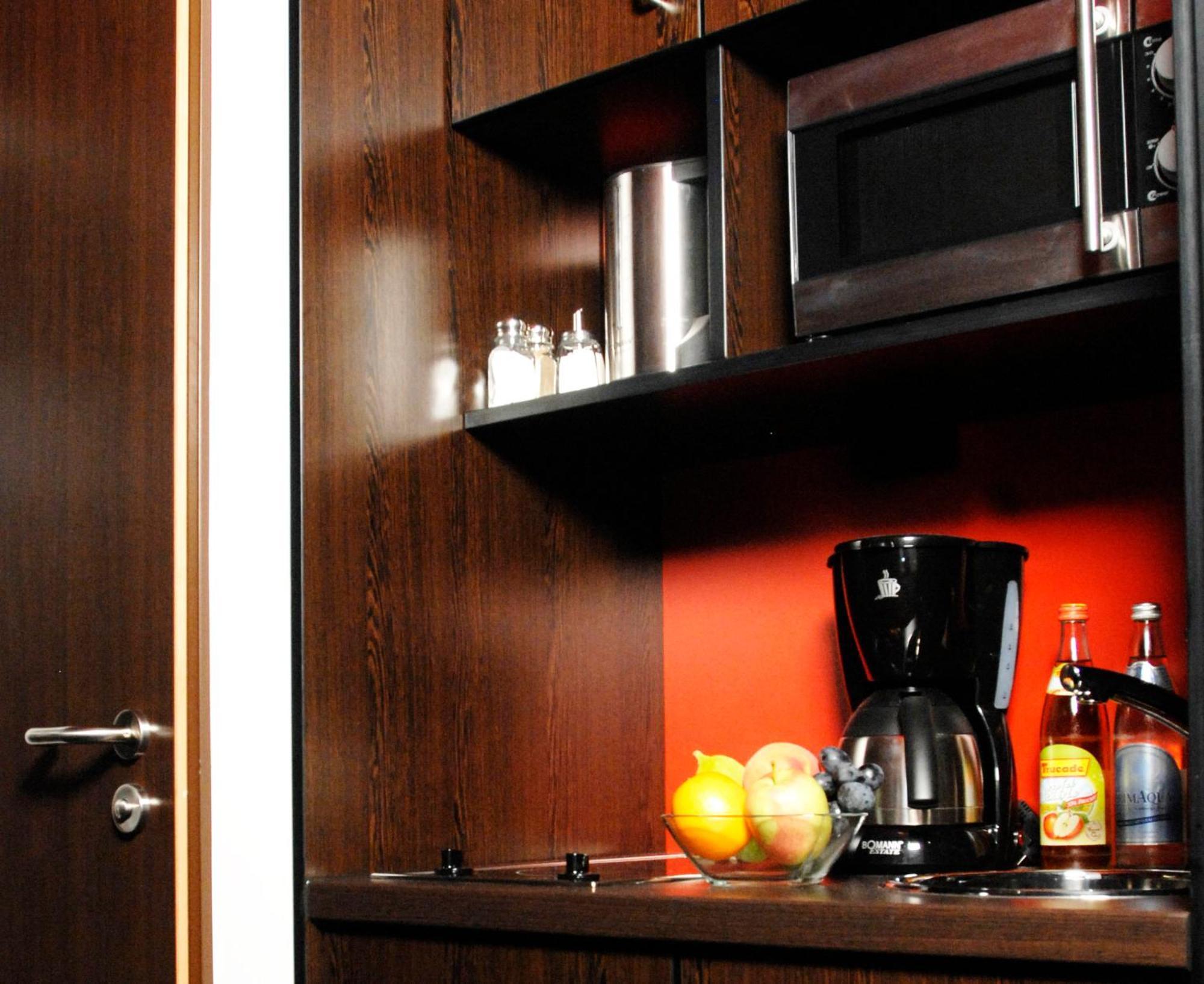 Stay2Munich Hotel & Serviced Apartments Brunnthal Exterior foto